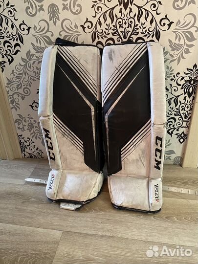 Вратарская хоккейная форма