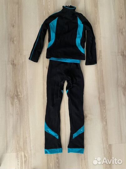 Костюм для фигурного катания размер 110