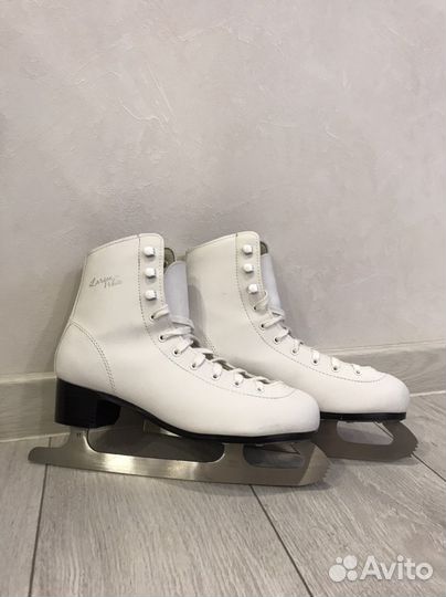 Коньки фигурные женские 41 размер