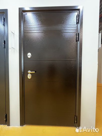 Дверь входная с терморазрывом