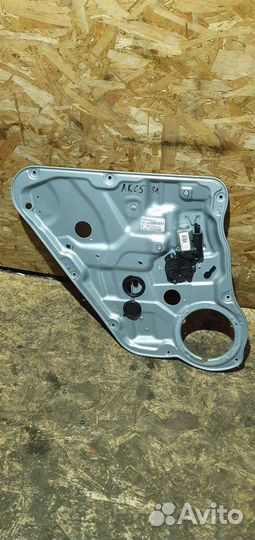 Стеклоподъемник электрический задний левый Kia Ce