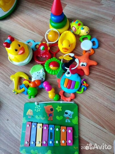 Игрушки 0+