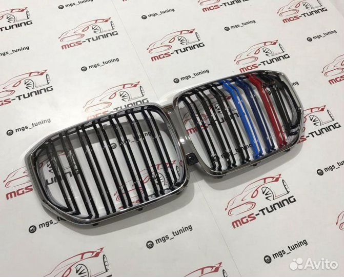 Решетка в BMW Х5 G05 стиль Х5 М хром + триколор +М