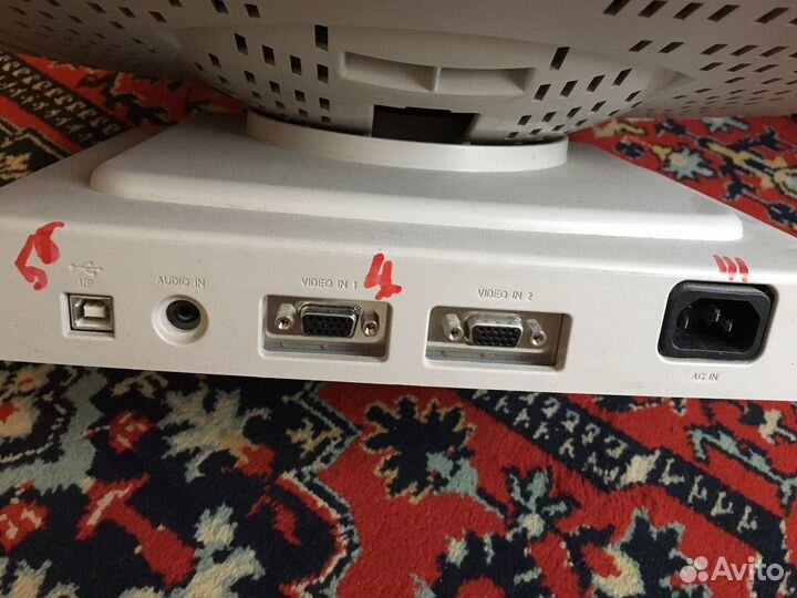 Монитор iiyama мод. hm903dtb. 19”