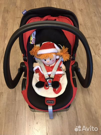 Автомобильная люлька chicco