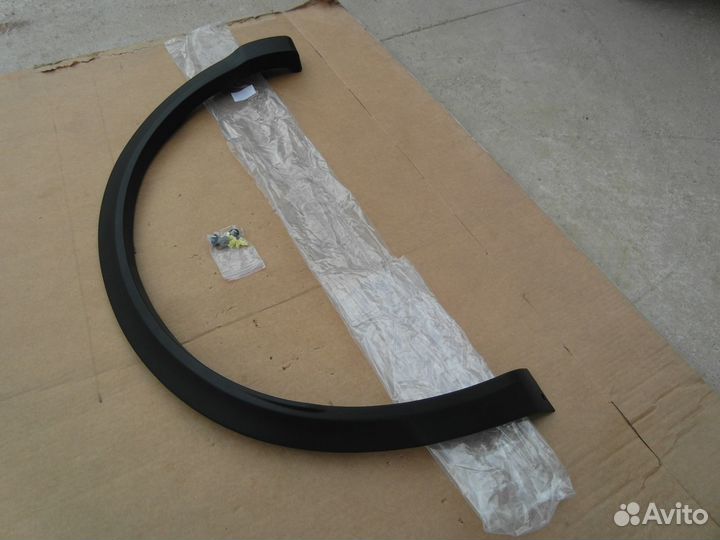 Молдинг крыла задний правый Nissan Qashqai J11 рес