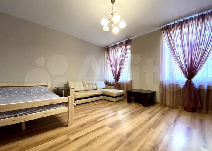2-к. квартира, 65 м², 2/4 эт.