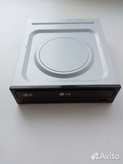 DVD привод LG