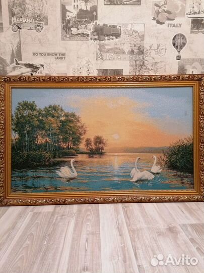 Картина из гобелена