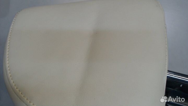 Подголовник Infiniti QX56, 2011