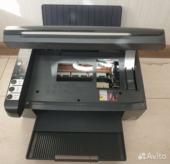 Цветной принтер-сканер Epson