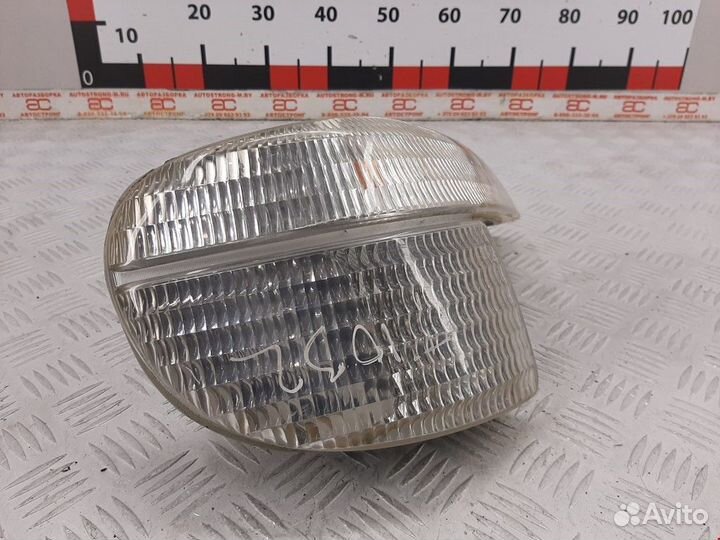 Поворотник правый Ford Explorer 2 рест. 2000