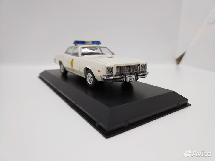 1/43 Plymouth Fury '75 Smokey and the. Greenligh