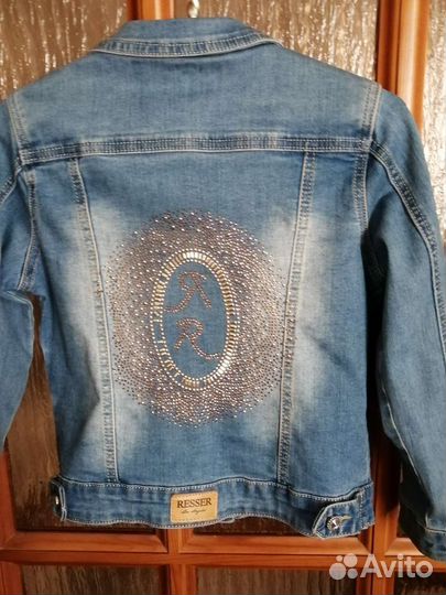 Джинсовая куртка