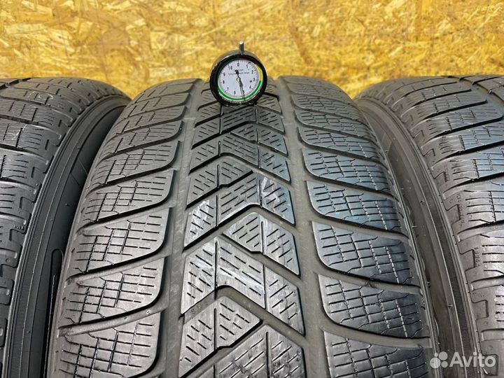 Pirelli Scorpion Winter 255/55 R18
