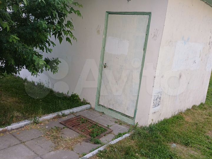 Машиноместо, 14 м²
