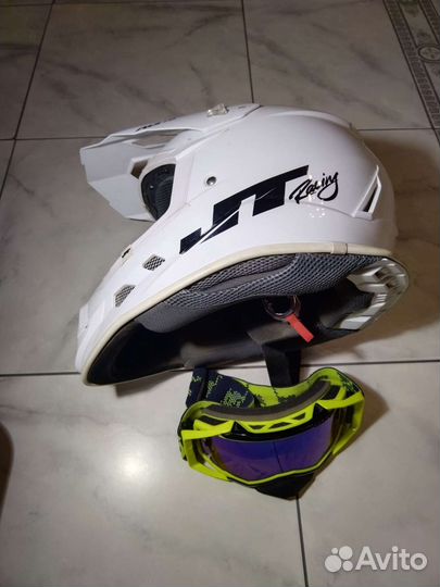 Кроссовый мотошлем JT