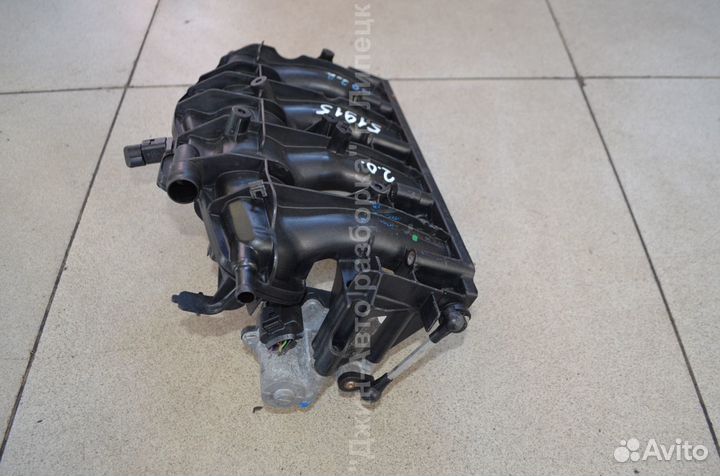 Впускной коллектор Passat B6 Golf Touran 2.0 tfsi