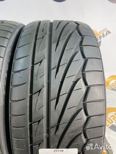 Toyo Proxes TR1 235/35 R19 92Y