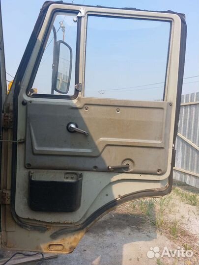 Дверь на Камаз