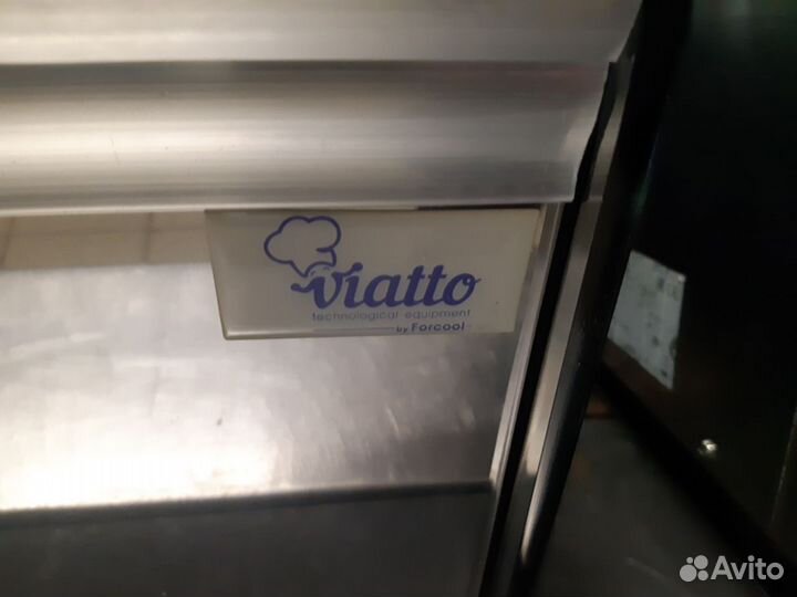 Тепловая витрина Viatto HTH120