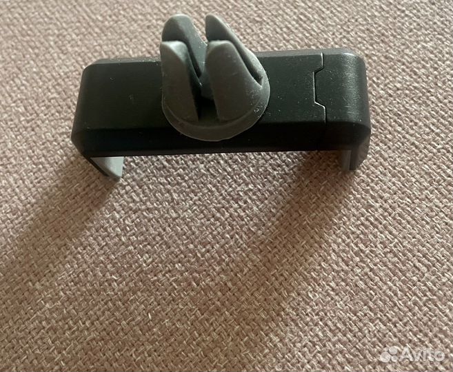 Держатель для телефона в машину