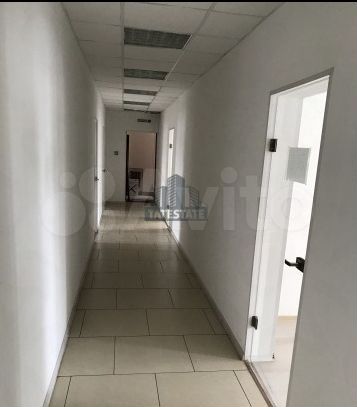 Офис 580 кв в центре с парковкой