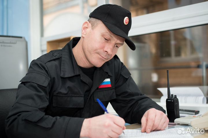 Сторож-охранник