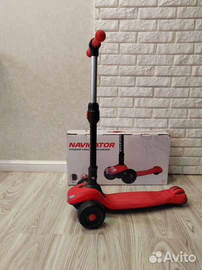 Самокат детский трехколесный