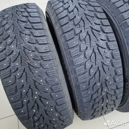 Kumho WinterCraft Ice Wi32 225/65 R17 102T