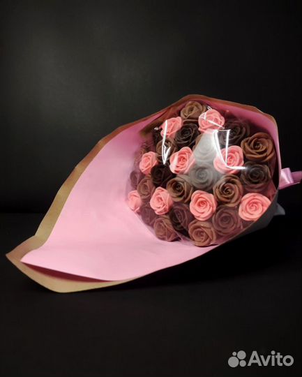 Розы из Бельгийского Шоколада - 19 шт в Букете