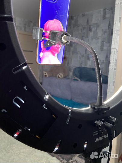 Кольцевая лампа 45 см со штативом