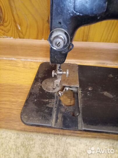 Швейная машинка зингер антикварная