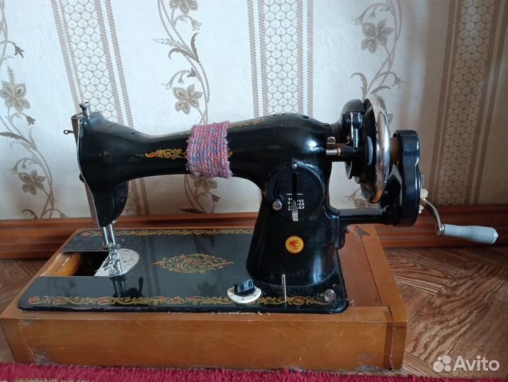 Швейная машинка подольская ручная