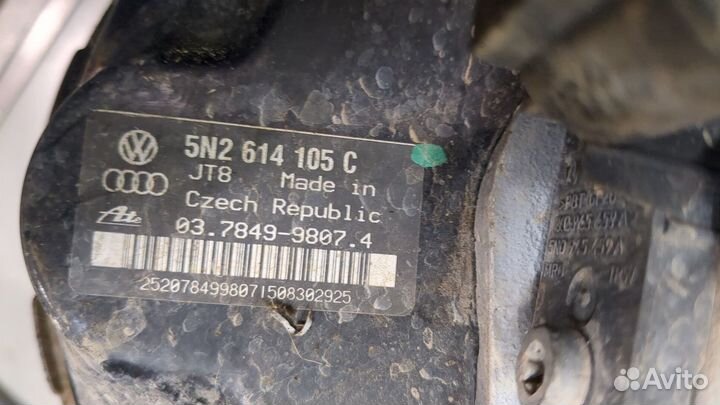 Цилиндр тормозной главный Volkswagen Tiguan, 2008