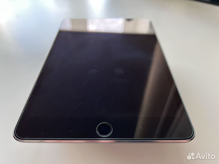 iPad mini 4 32GB Space Gray, в отличном состоянии