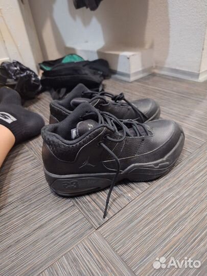 Кроссовки мужские jordan 38,5