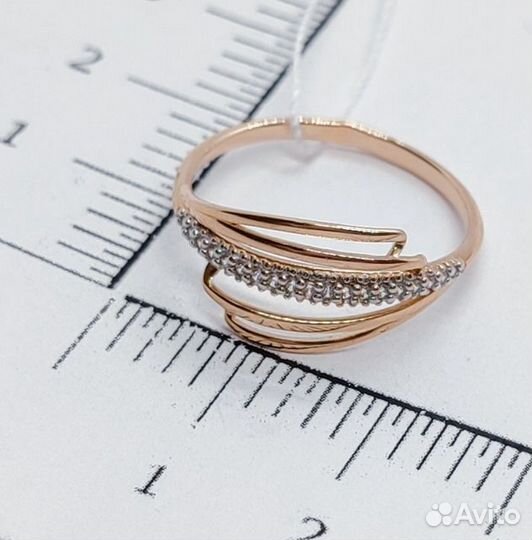 Золотое кольцо с фианитом 19р