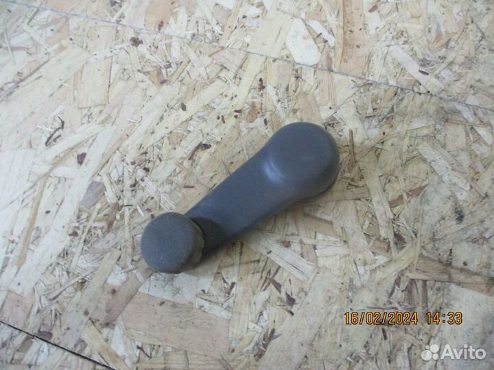 Ручка стеклоподъемника Ниссан Альмера Классик