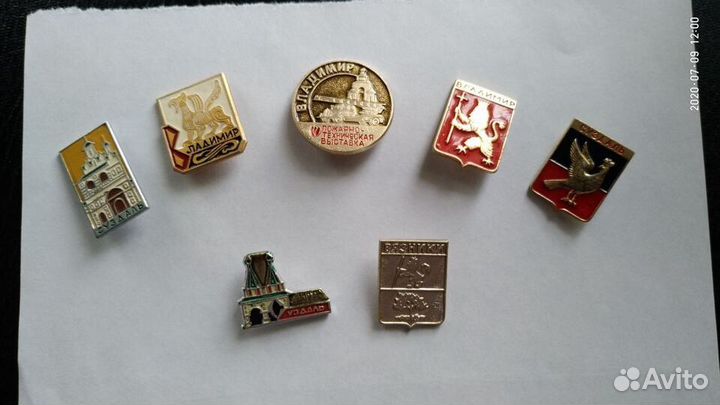 Продам коллекцию значков
