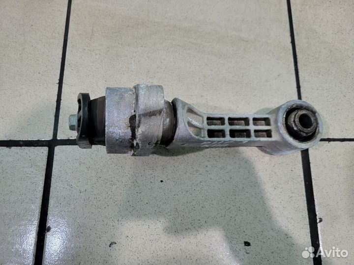 Подушка кпп Kia Rio 3