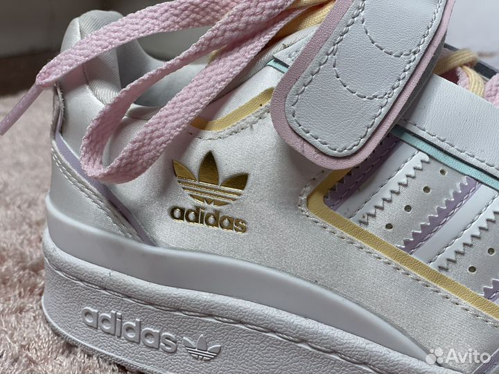 Кроссовки женские Adidas оригинал 38 размер новые