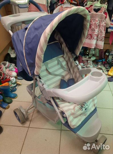 Прогулочная коляска