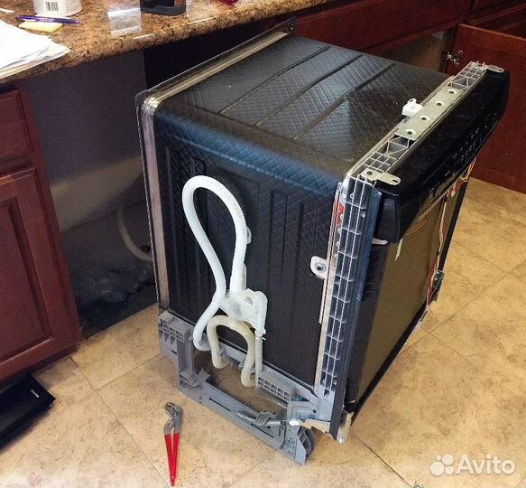 Ремонт стиральных машин Холодильников и Посудомоек