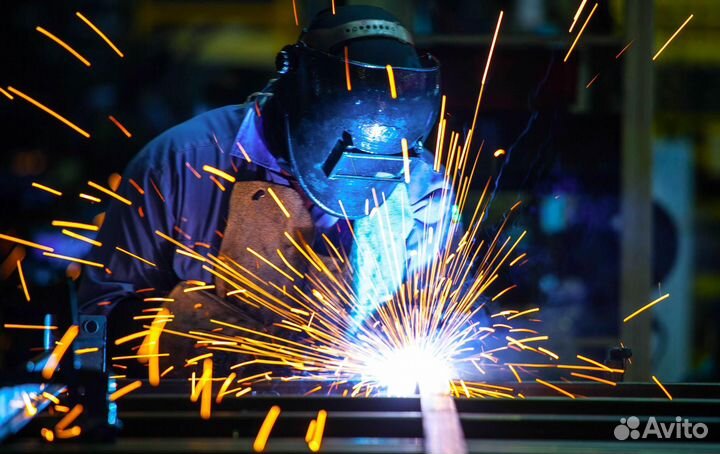 Электросварщик ручной сварки