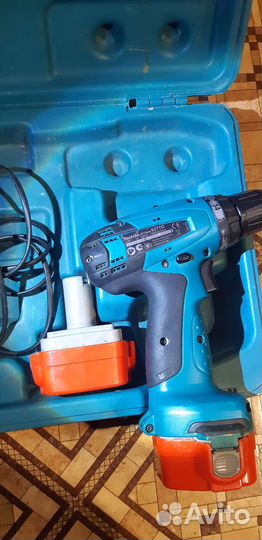 Шуруповерт makita 12v