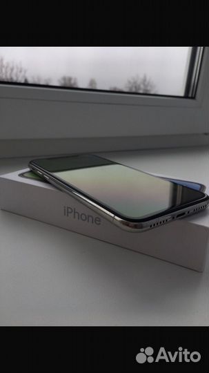 iPhone X, 256 ГБ