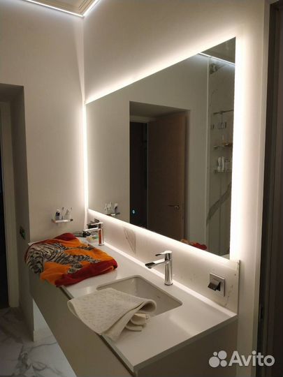 Дизайнерское зеркало