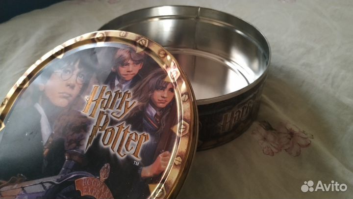 Жестяная коробка (от печенья) Гарри Поттер