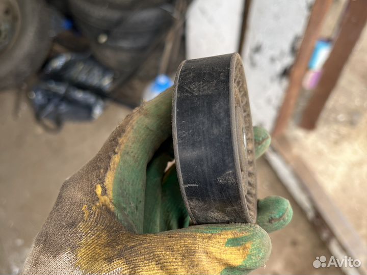 Ролик натяжителя ремня BMW M50B20